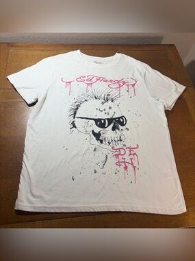 Ed Hardy "Punks Not Dead" size Large Lightweight T-shirt White